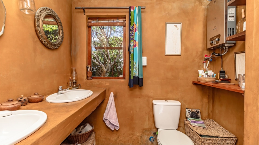 2 Bedroom Property for Sale in Cape Farms Western Cape